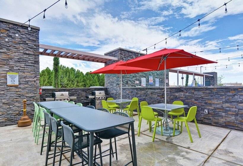 בית מלון כפרי Home2 Suites By Hilton Pecos