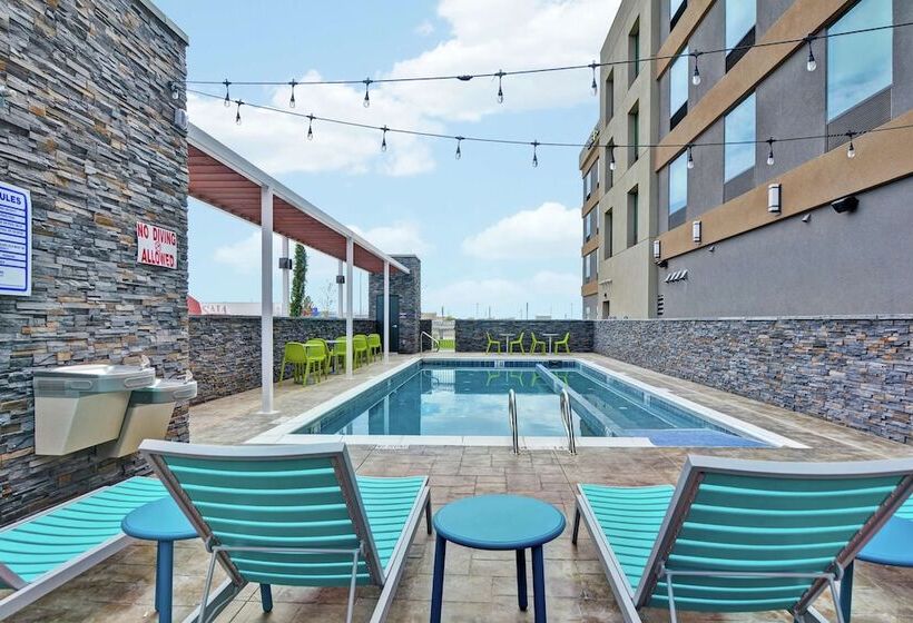 فندق Home2 Suites By Hilton Pecos