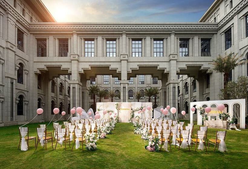 호텔 Howard Johnson By Wyndham Jimei Lake Plaza Xiamen