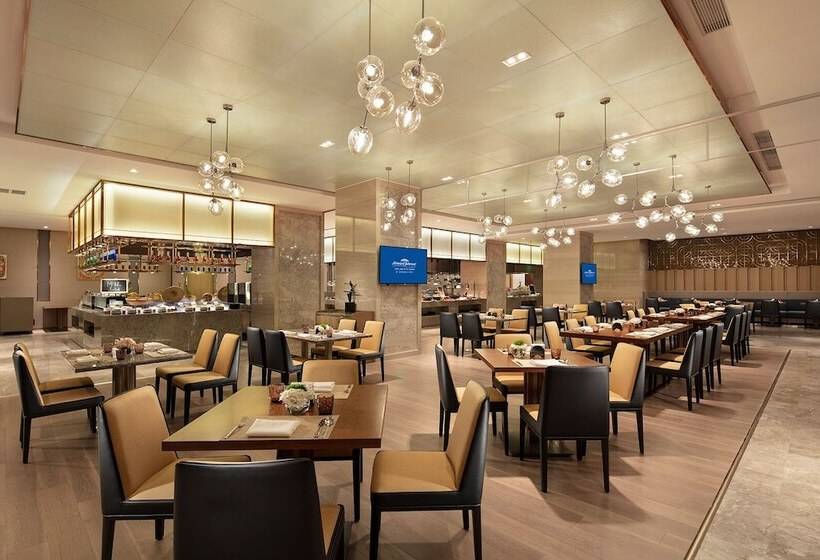 فندق Howard Johnson By Wyndham Jimei Lake Plaza Xiamen