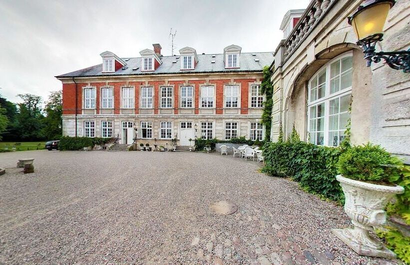 בית מלון כפרי Hvedholm Slots