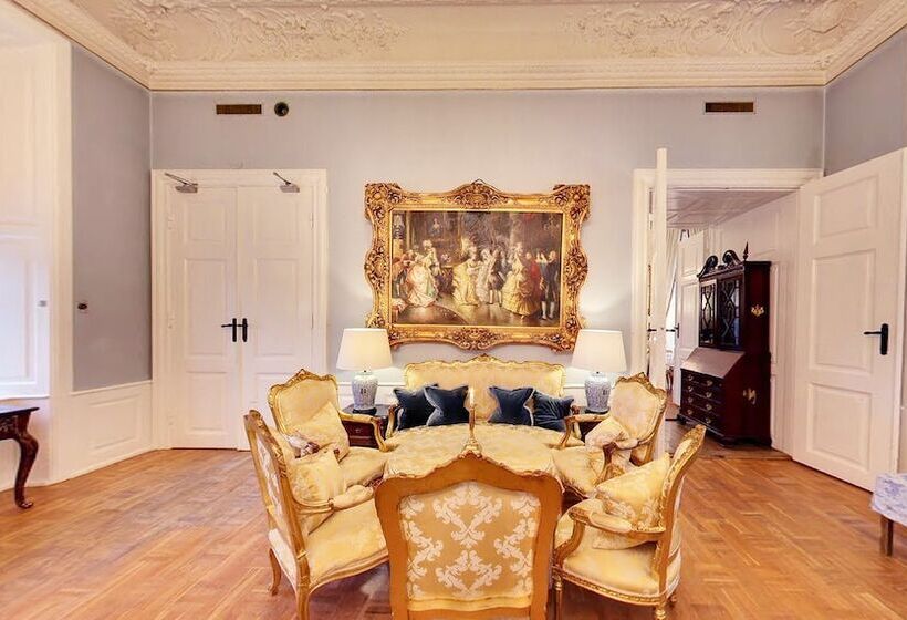 בית מלון כפרי Hvedholm Slots