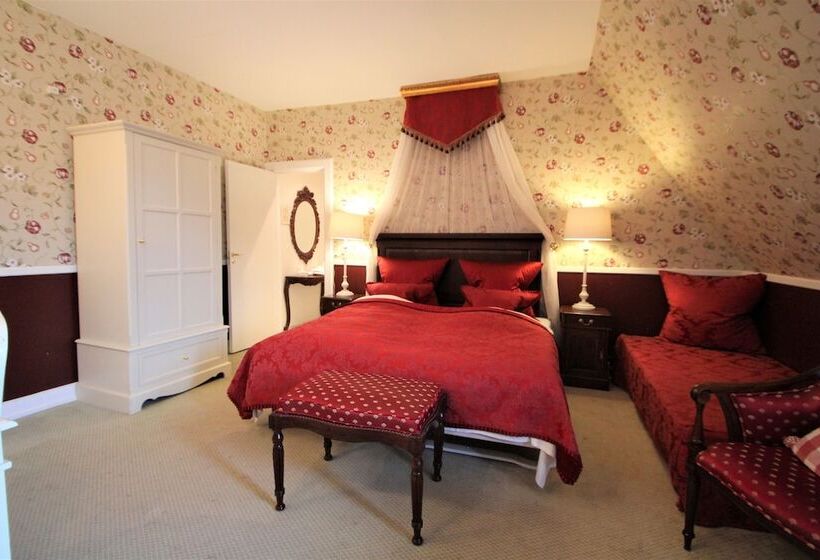 בית מלון כפרי Hvedholm Slots