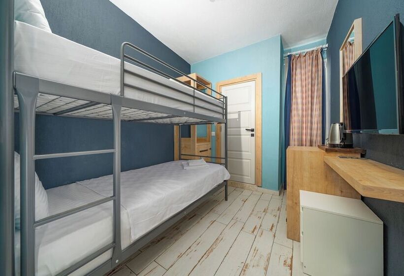 בית מלון כפרי İsinda Pansiyon