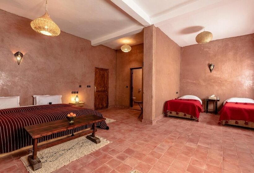 هتل Kasbah Sahara Services