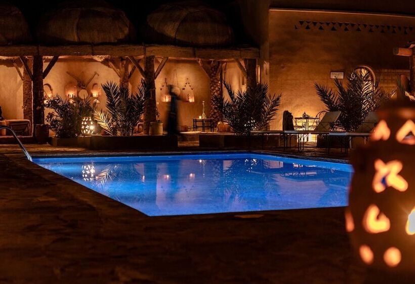 هتل Kasbah Sahara Services