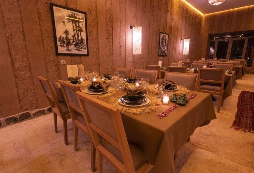 هتل Kasbah Sahara Services