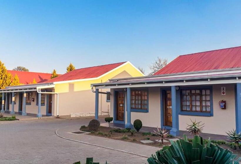 هتل Komani Resorts