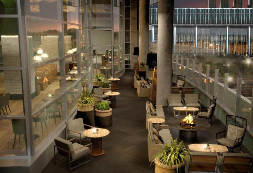 هتل Loews Kansas City