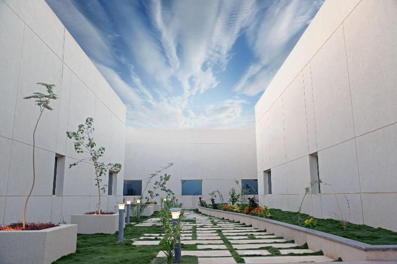 בית מלון כפרי Marriott Executive Apartments Madinah