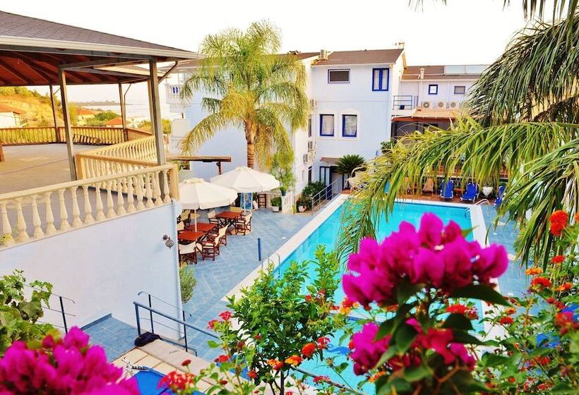 فندق Mesogeios 2000