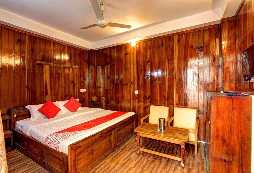 酒店 Naman By Oyo Rooms