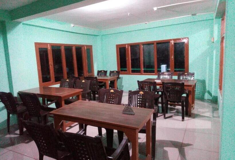 Отель Paradise Holiday Resort