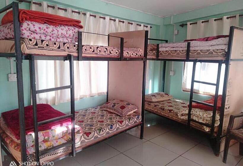 Отель Paradise Holiday Resort