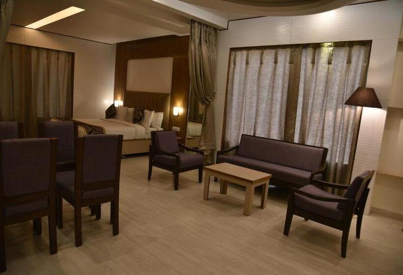 Hotel Vlm Grand Placid