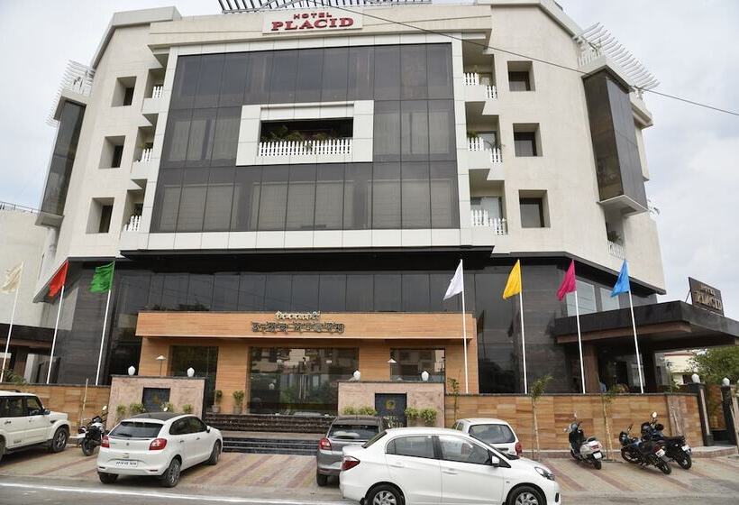 Hotel Vlm Grand Placid