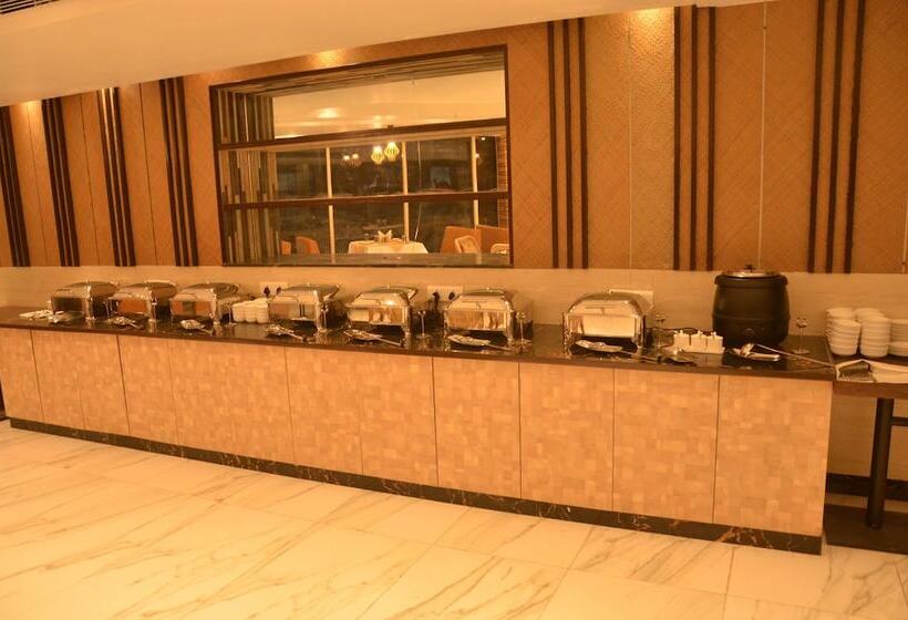 Hotel Vlm Grand Placid