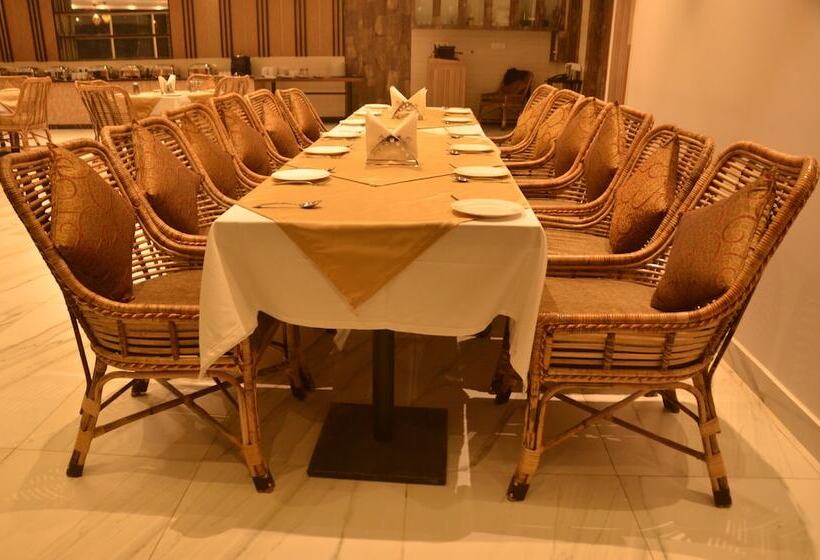 Hotel Vlm Grand Placid