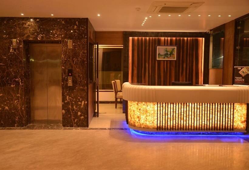 Hotel Vlm Grand Placid