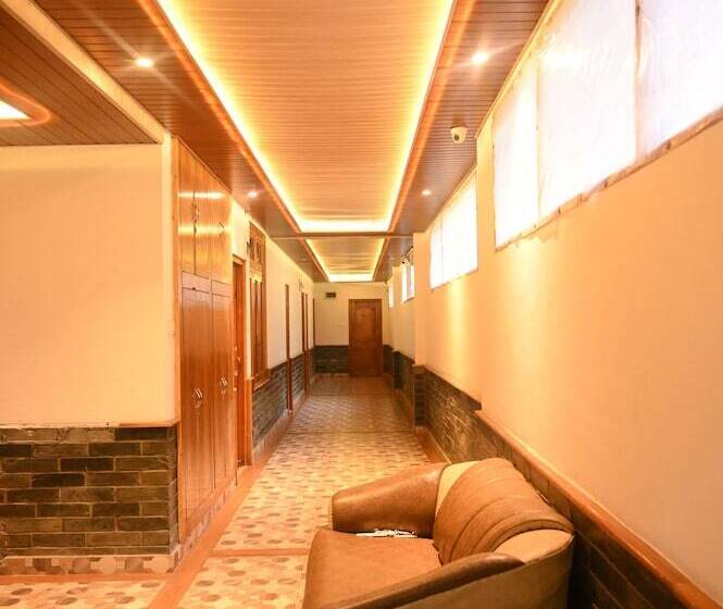 فندق Royal Palace