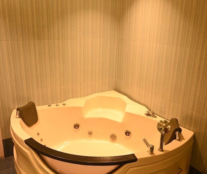 فندق Royal Palace