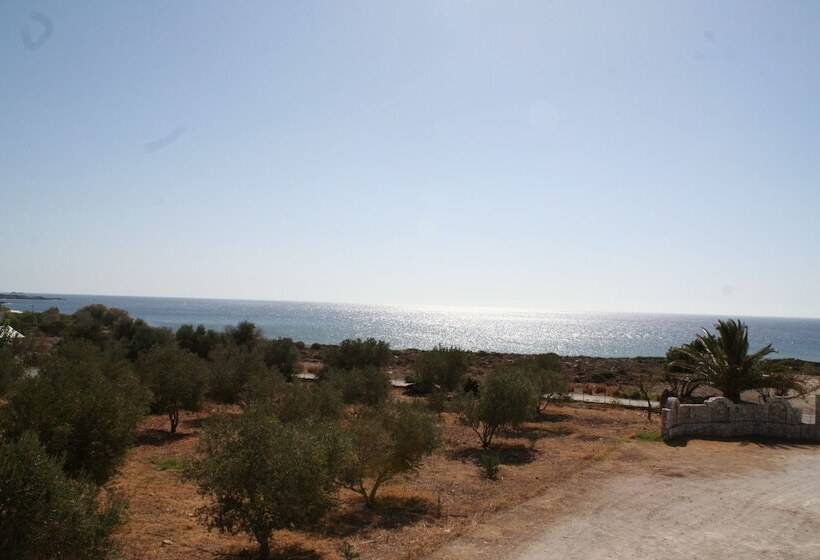 Отель Serenity Hideaway