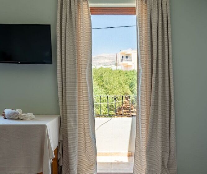 Отель Serenity Hideaway