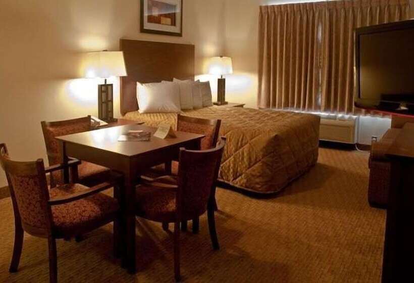 Отель The Landmark Inn