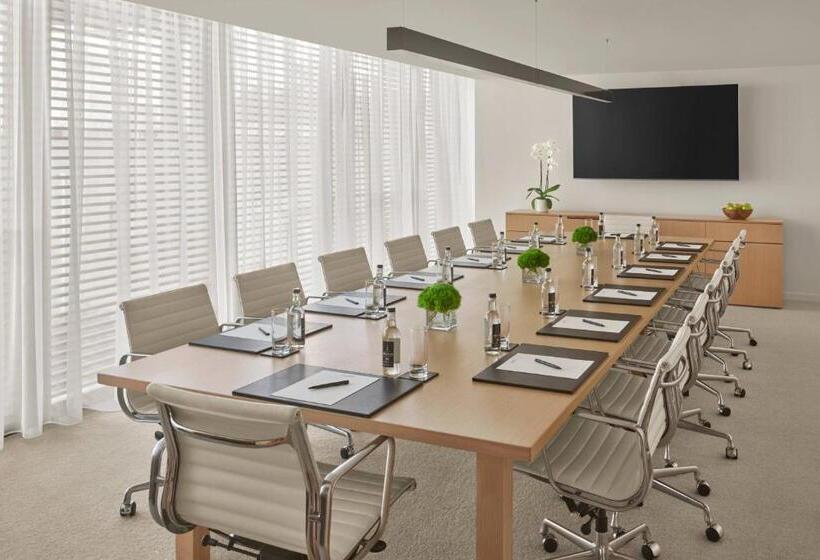 호텔 The West Hollywood Edition