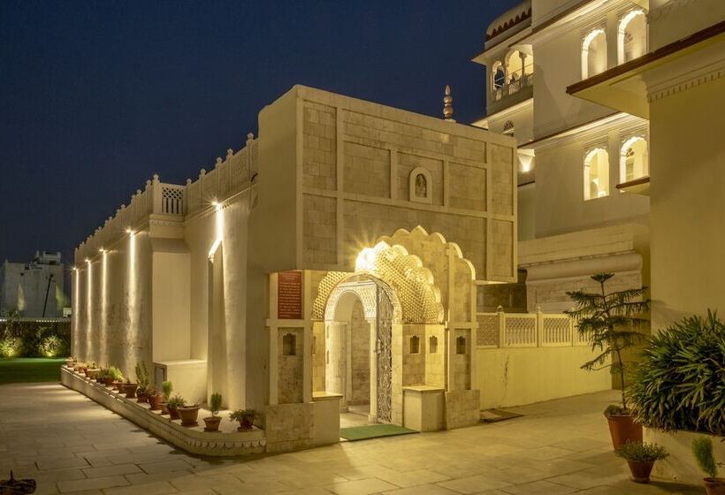 בית מלון כפרי Welcomheritage Ramgarh