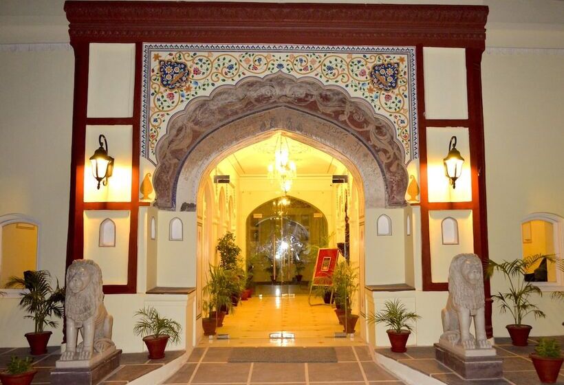 בית מלון כפרי Welcomheritage Ramgarh