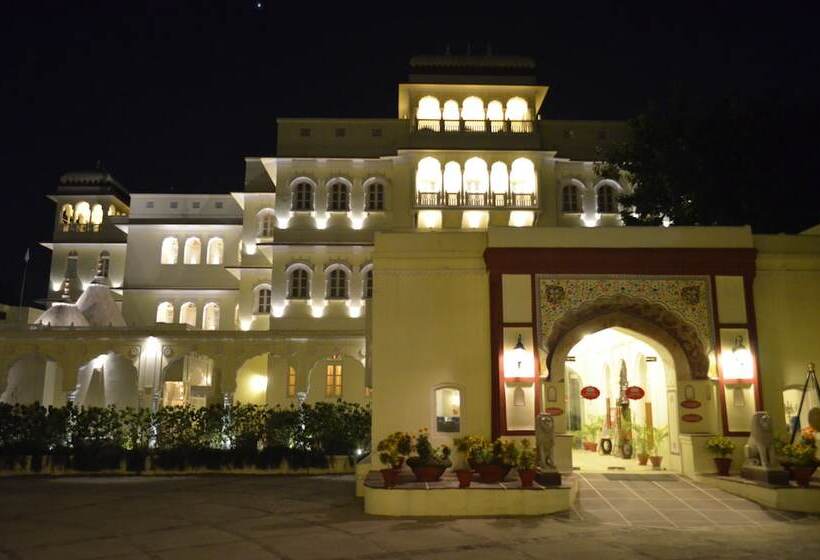 בית מלון כפרי Welcomheritage Ramgarh