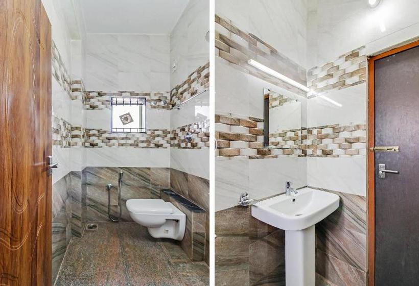 هتل Yesh Comforts By Oyo Rooms