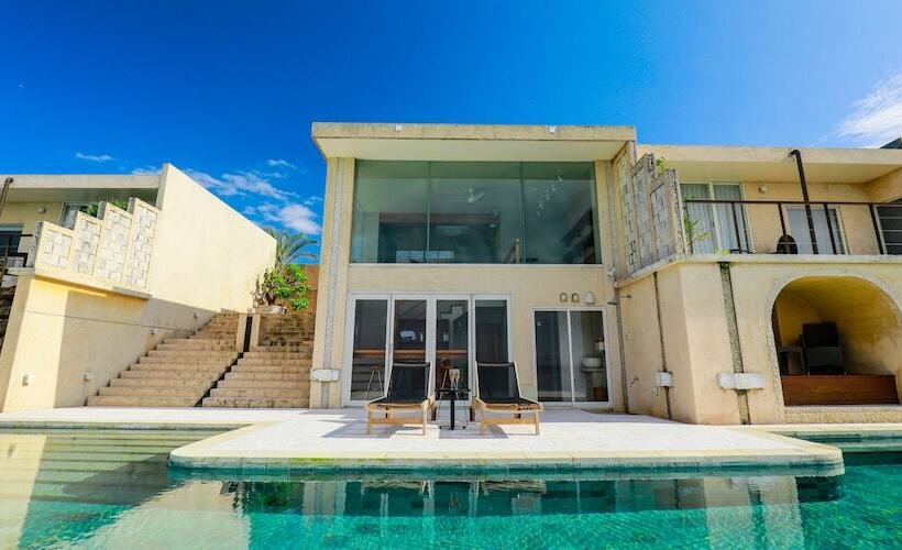 Kayatsuma Okinawa Hotel & Resort