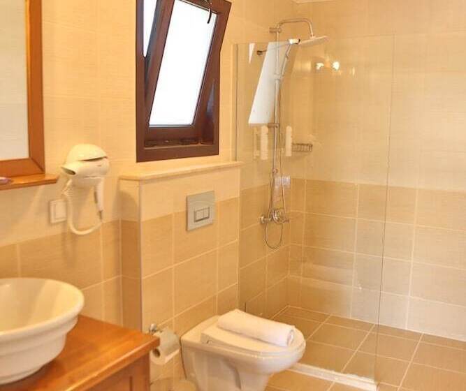 Merla Kas Villa Otelleri