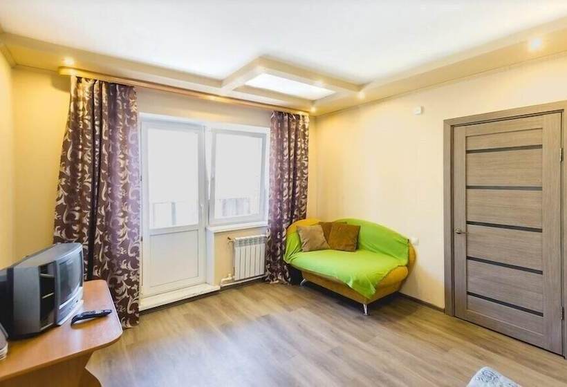 Nomads Hostel & Apartments