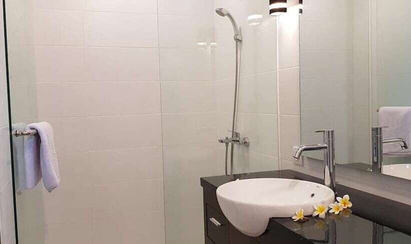 פנסיון Eddys Cottages & Villa