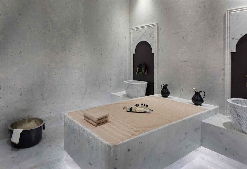 Reges, A Luxury Collection Resort & Spa, Cesme