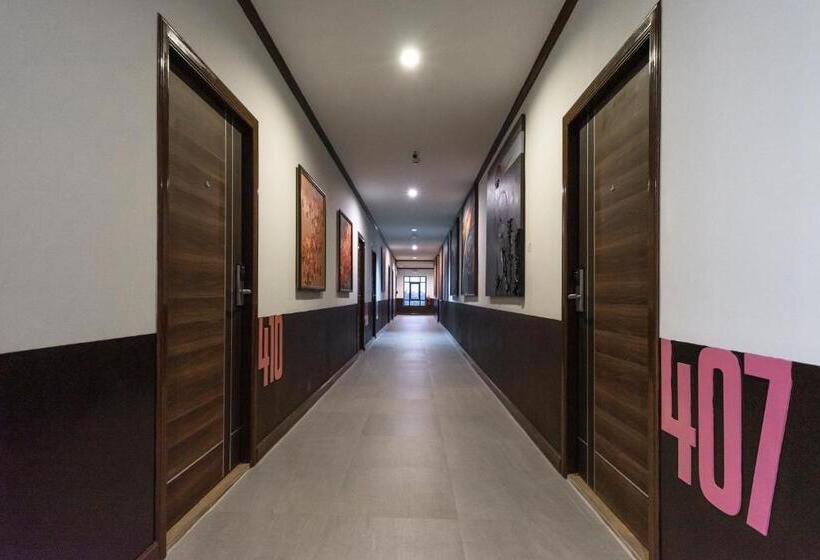 U  Homehotel Nakhonpanom