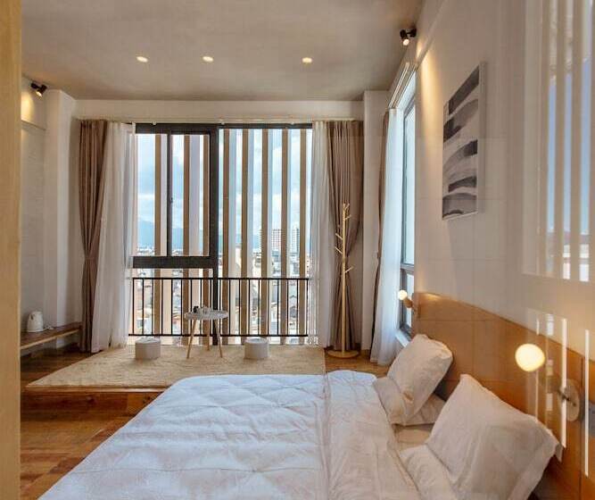 Xiang Yin Liu Su Inn