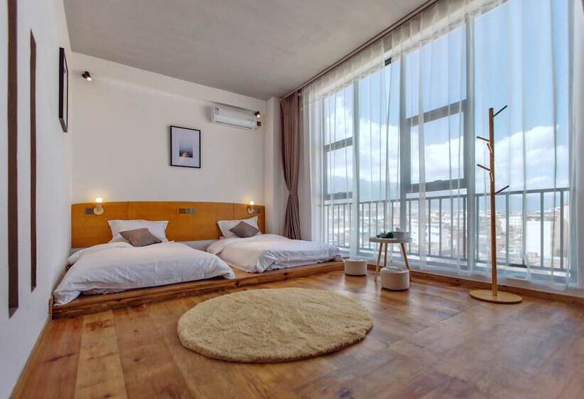 Xiang Yin Liu Su Inn