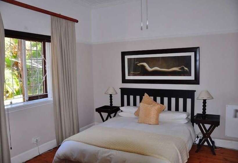 Admirals Rest Self Catering House