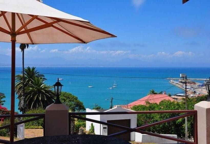 Admirals Rest Self Catering House