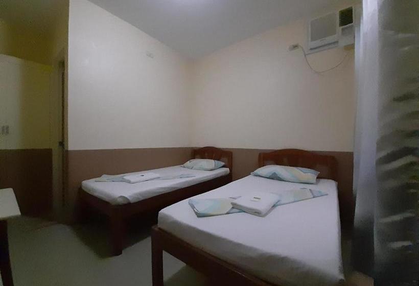 Diakopes Inn  Hostel