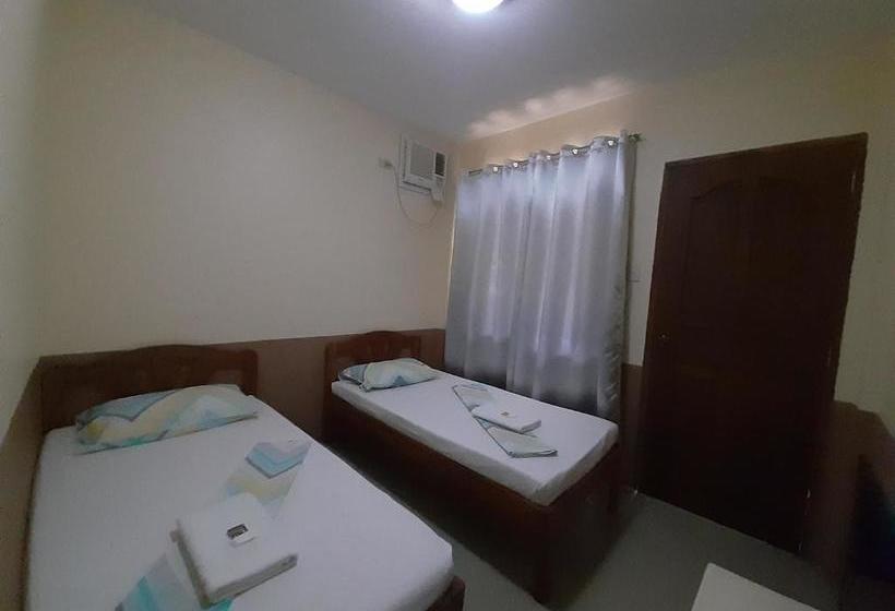 Diakopes Inn  Hostel