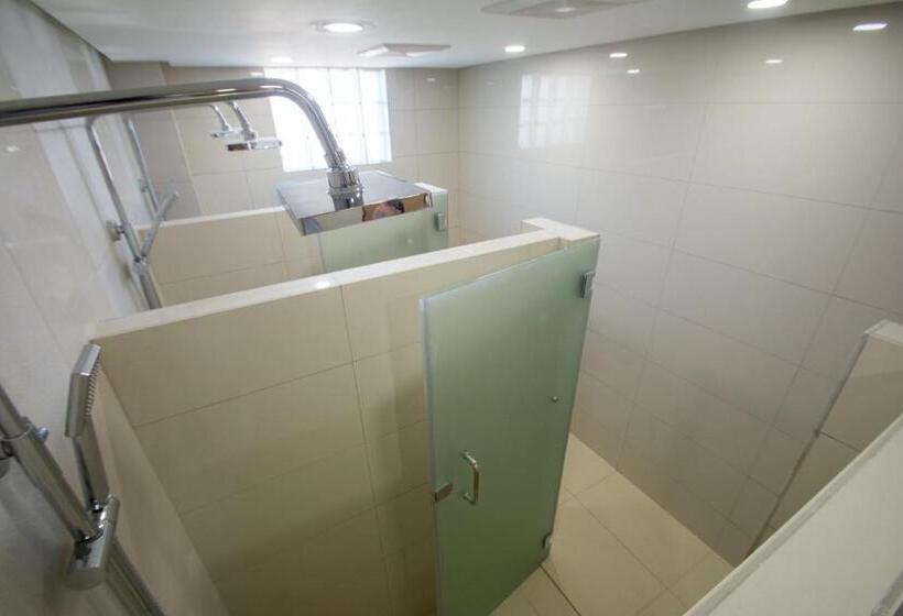 هاستل Shore Time Dormitel