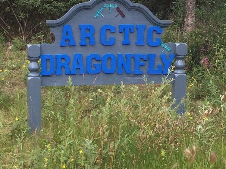 Arctic Dragonfly Inn
