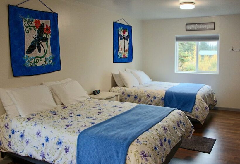 Arctic Dragonfly Inn