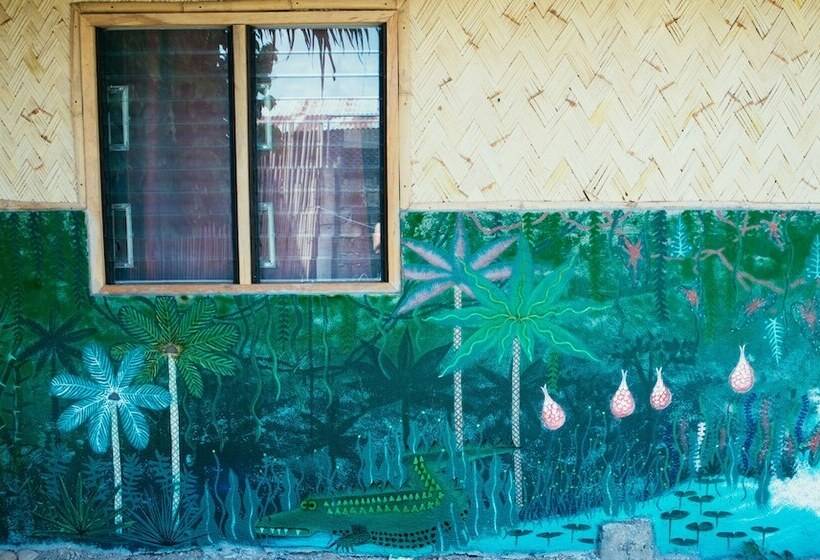 Bamboo Hostel Palawan