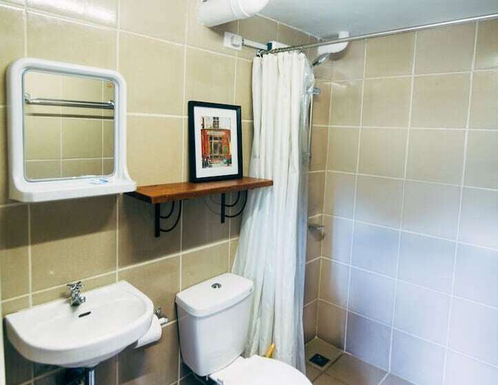 Bamboo Hostel Palawan